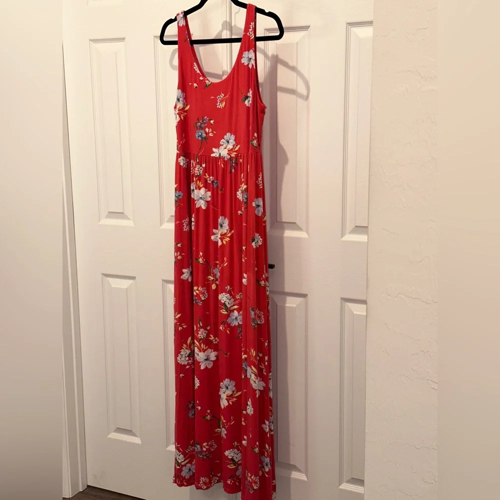 So Floral Maxi T-shirt Dress - Picture 2 of 12